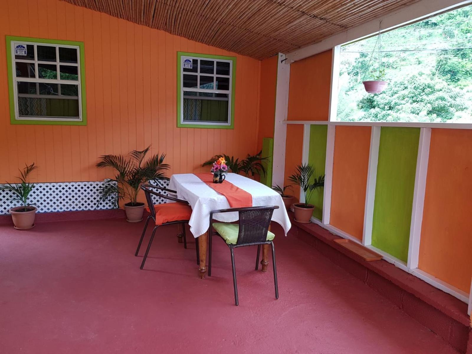 Salz Cozy Inn Roseau Exterior foto